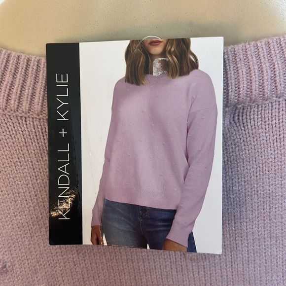 Kendall + Kylie Pink/Lilac Crewneck Sweater
XL, Textured - Picture 6 of 9
